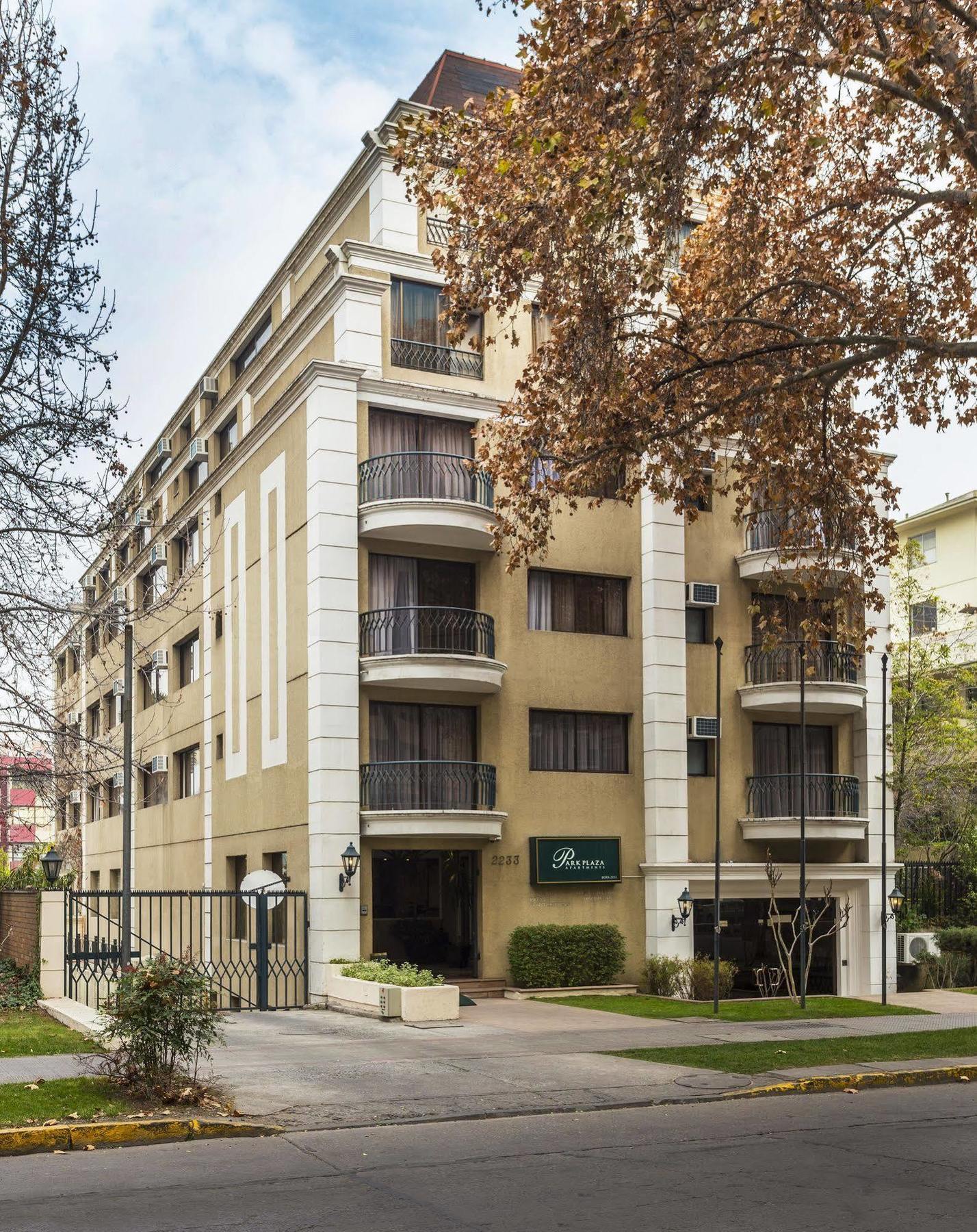 Park Plaza Apartments Santiago Buitenkant foto